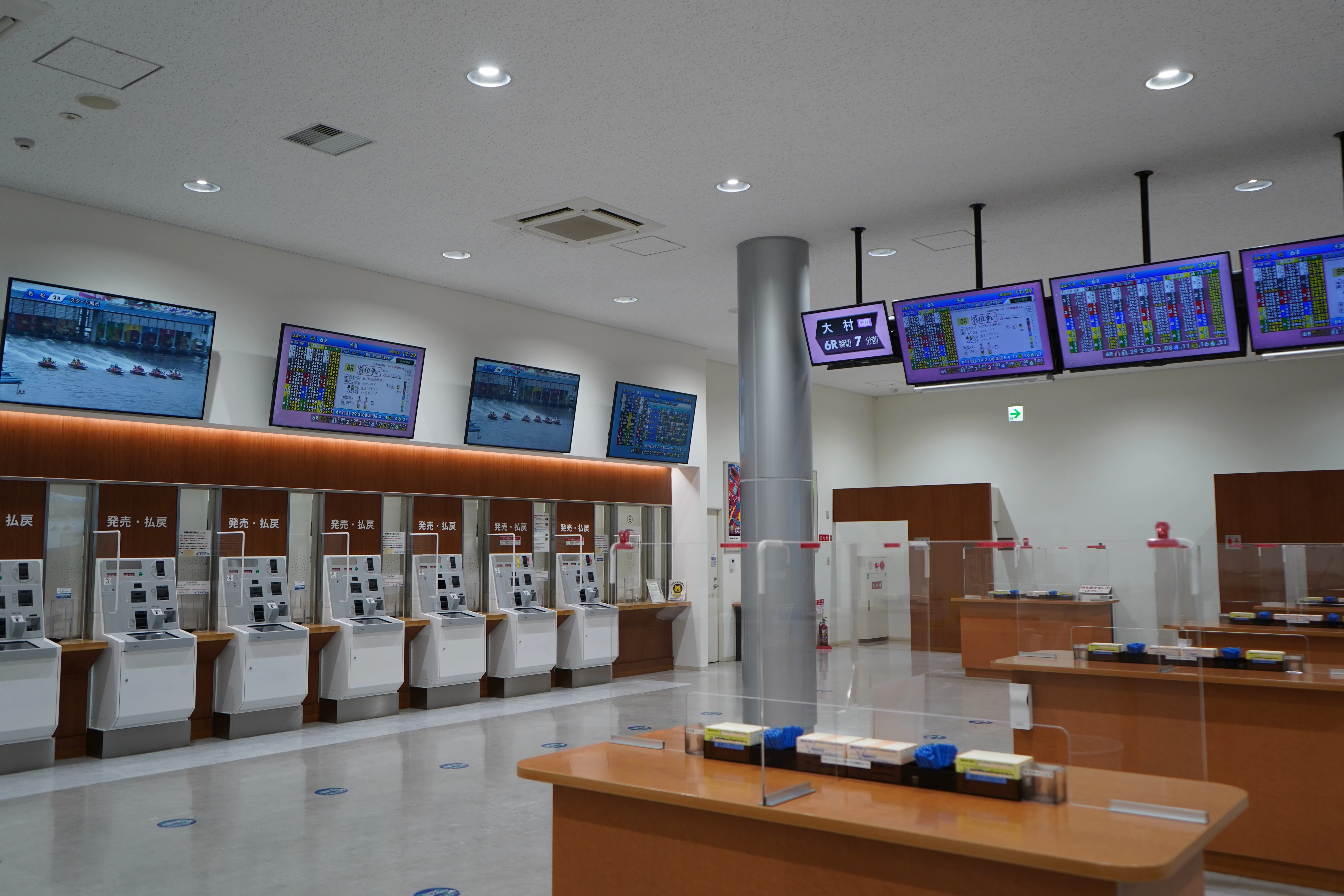 一般席（100席） 4