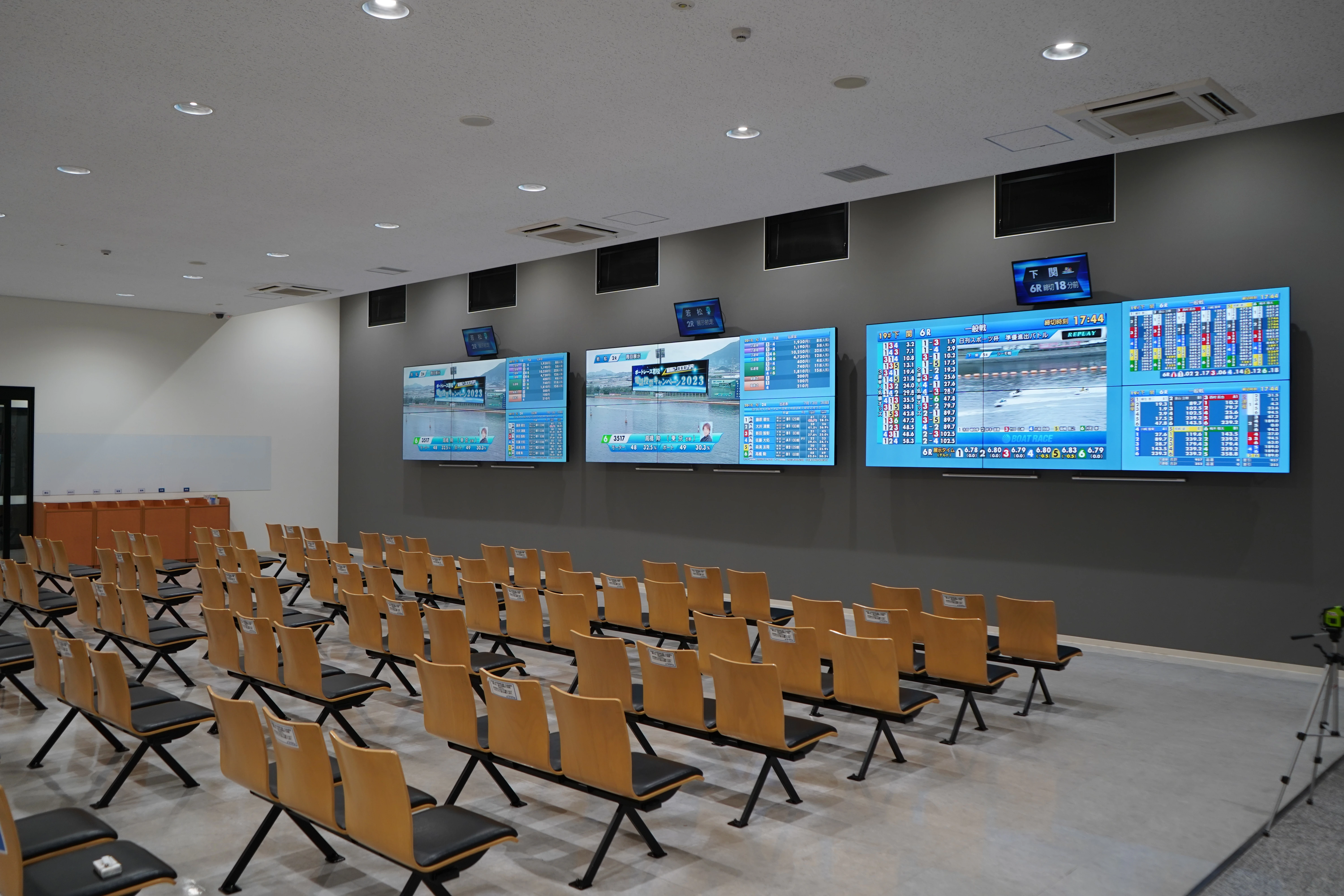 一般席（100席） 7