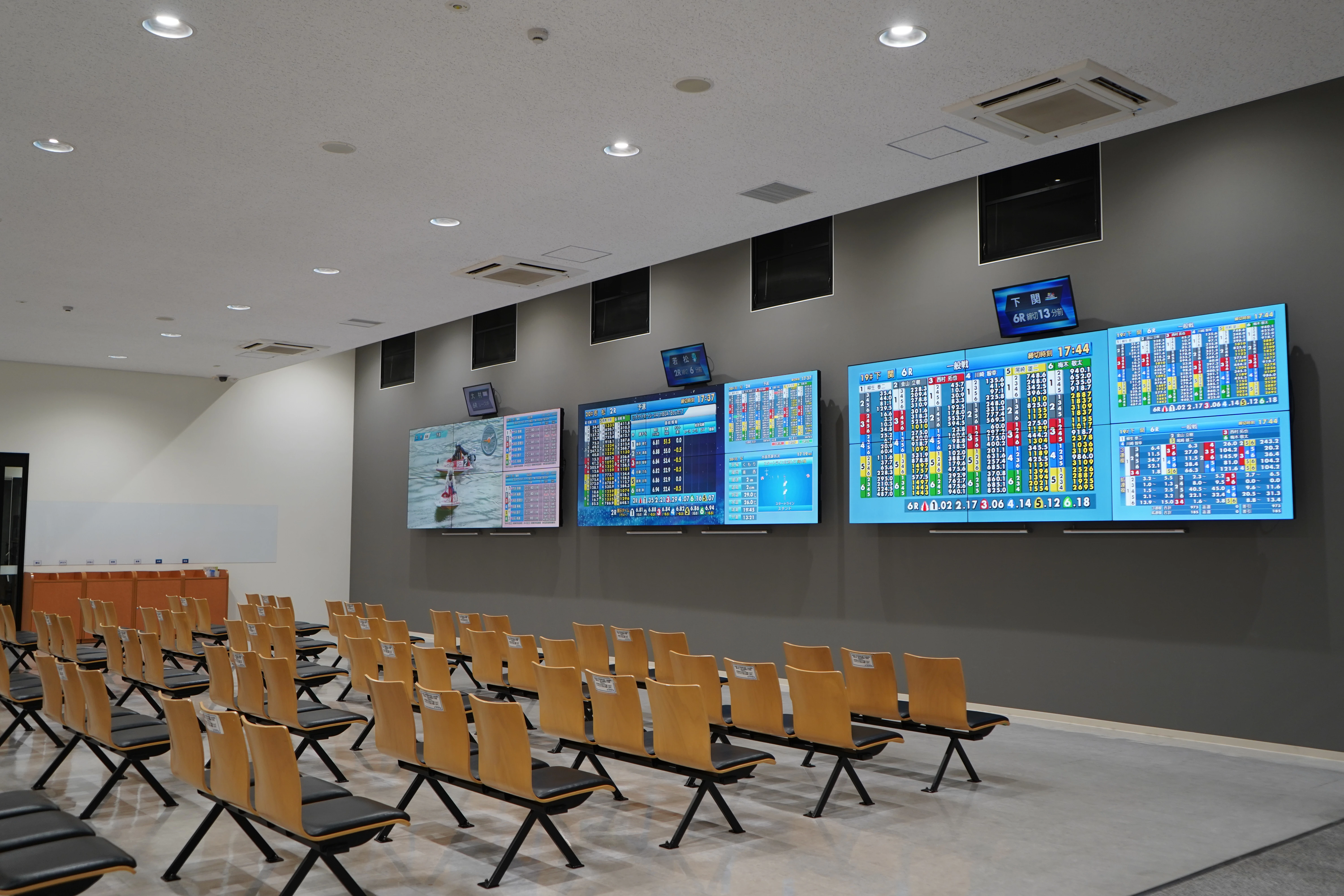 一般席（100席） 10